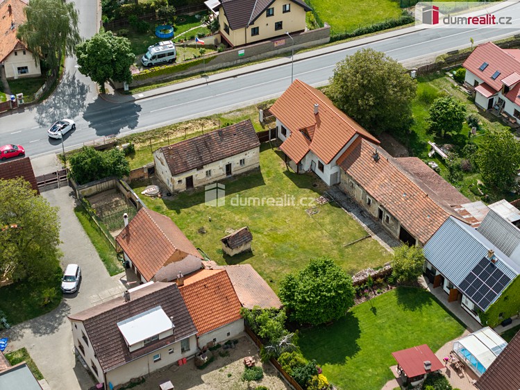 Prodej domu, 106 m² (1 z 33)