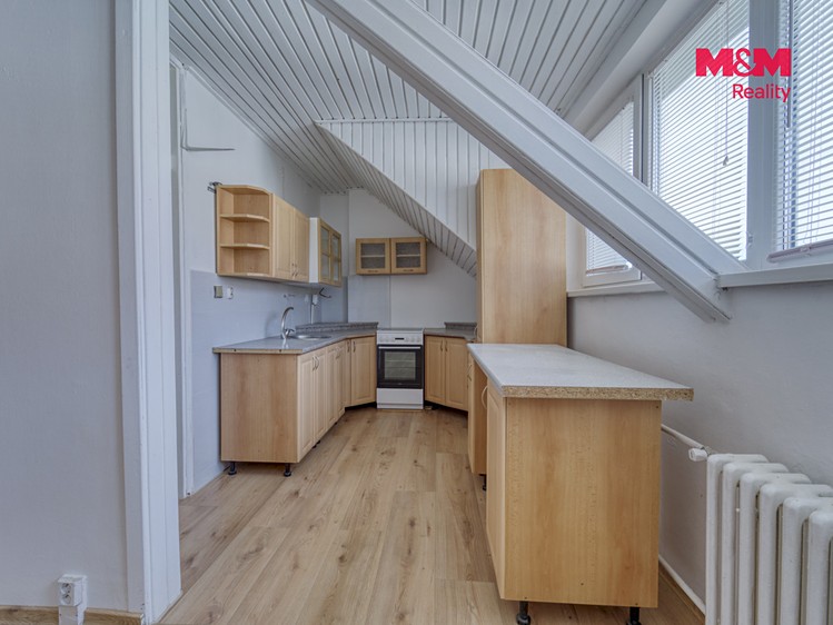Pronájem bytu 2+1, 66 m² (2 z 13)