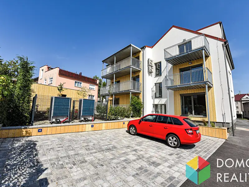 Pronájem bytu 2+kk 52 m², Beroun – náhled fotky 3