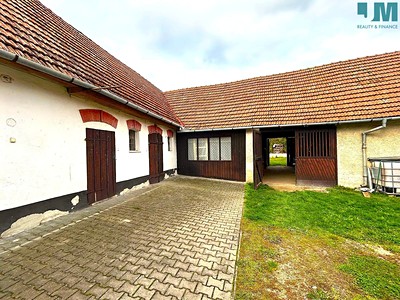 Pronájem pozemku, 173 500 m² (2 z 17)
