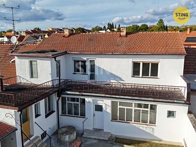 Будинок на продаж, 200 м² (3 з 27)