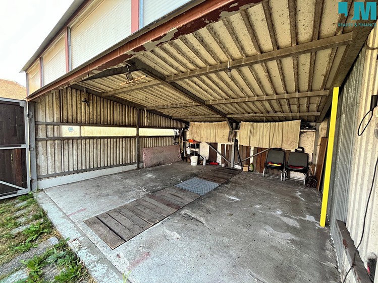 Prodej domu, 193 m² (47 z 59)