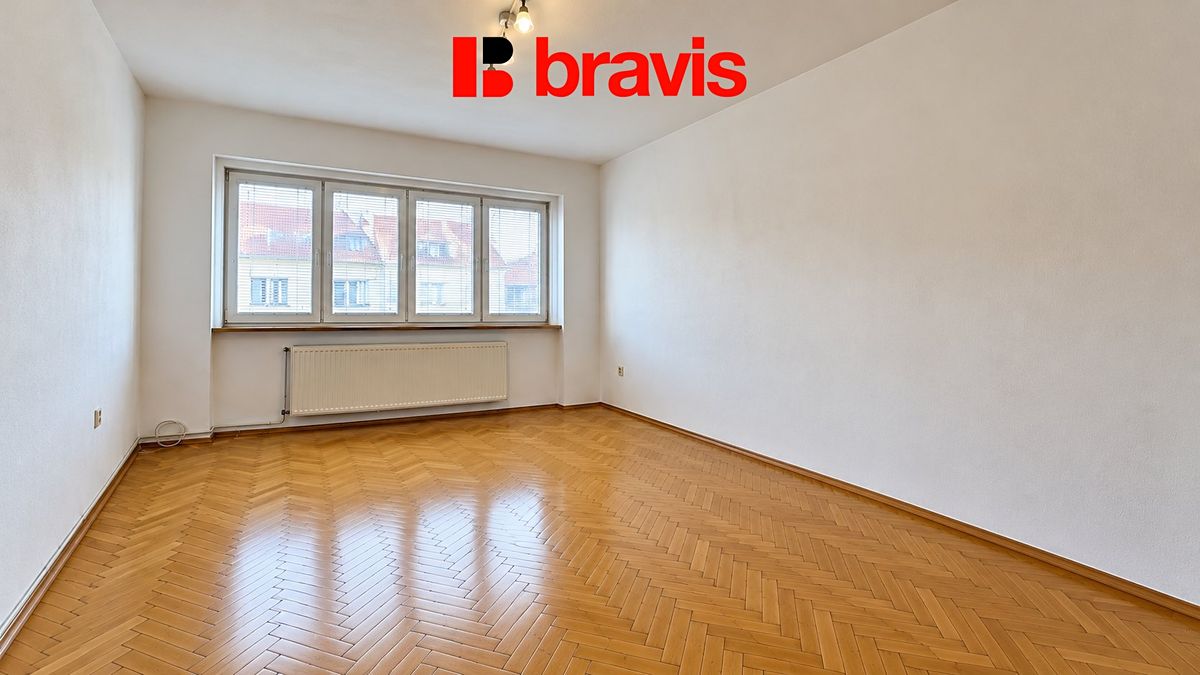 Pronájem bytu 1+1 48 m² – fotografie 4