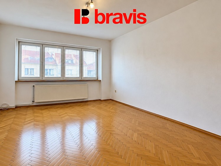Pronájem bytu 1+1, 48 m² (4 z 13)