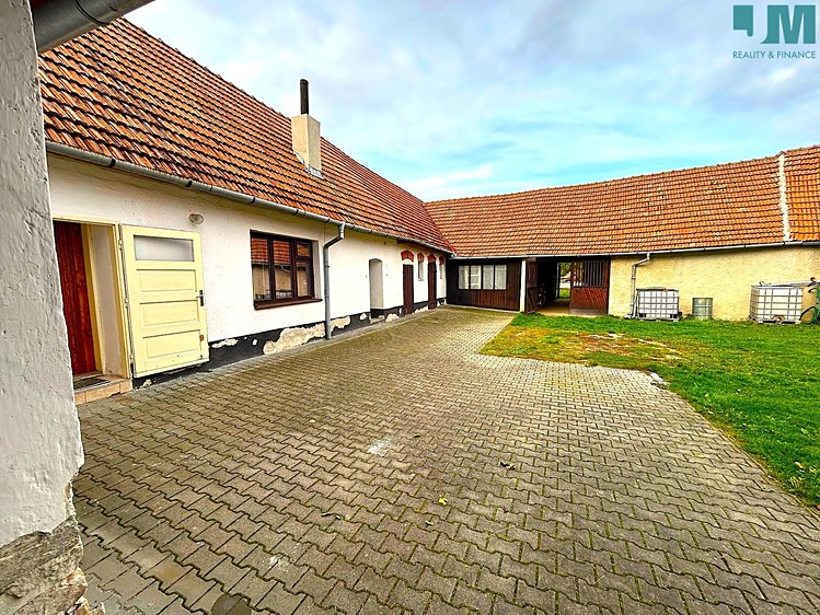 Pronájem pozemku, 173 500 m² (4 z 17)
