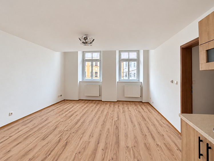 Pronájem bytu 3+kk, 65 m² (3 z 11)