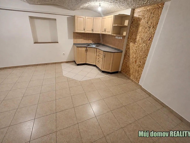 Будинок в оренду, 1 300 м² (15 з 29)
