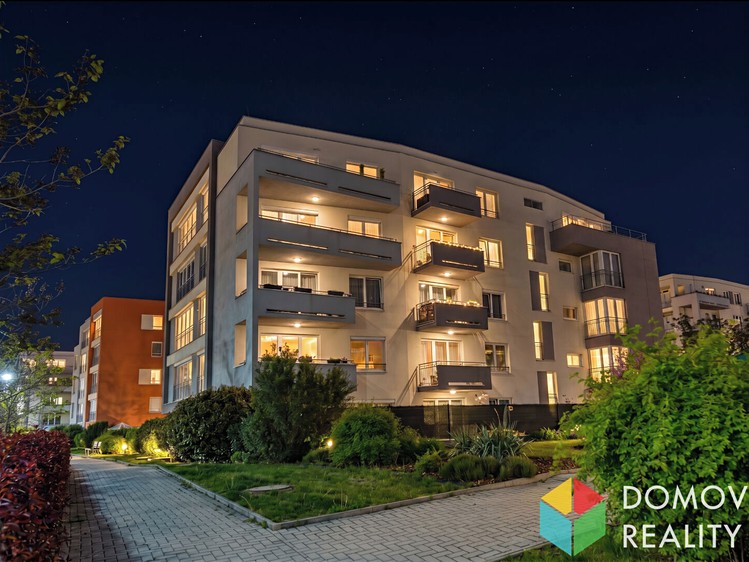 Квартира 4+kk на продаж, 118 м² (1 з 38)