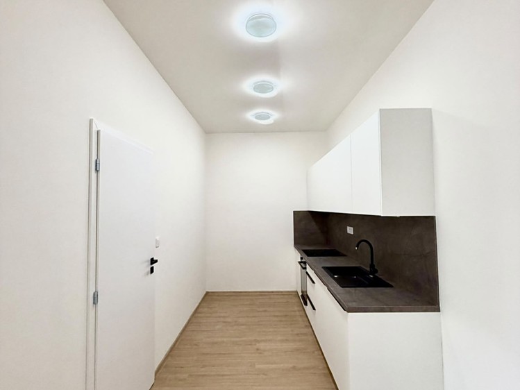 Квартира 2+kk на продаж, 57 м² (7 з 19)
