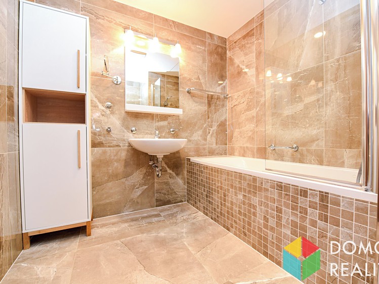 Квартира 4+kk на продаж, 118 м² (22 з 38)