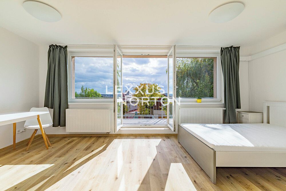 Pronájem bytu 1+kk 35 m² – fotografie 2