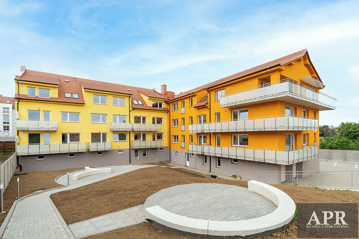 Pronájem bytu 3+kk 87 m²
