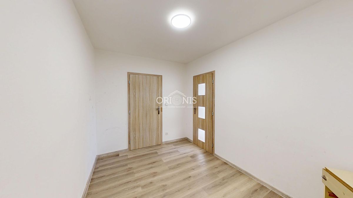 Pronájem bytu 2+kk 42 m² – fotografie 4