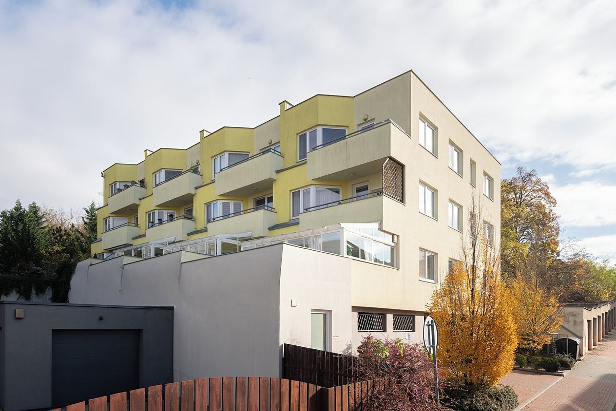 Pronájem bytu 2+kk 83 m²