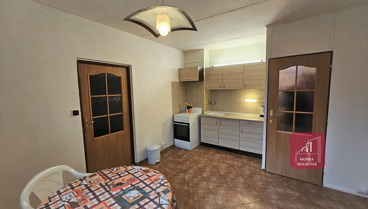 Pronájem bytu 1+1 35 m²