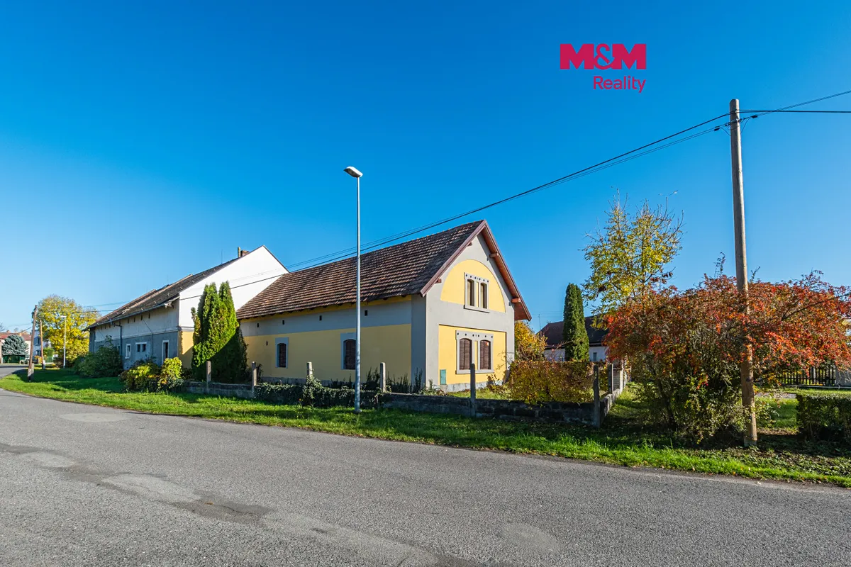 Prodej zemědělské usedlosti 300 m², pozemek 2985 m²