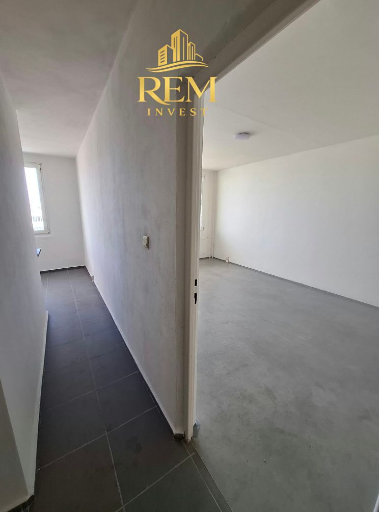 Pronájem bytu 2+1 62 m² – fotografie 3
