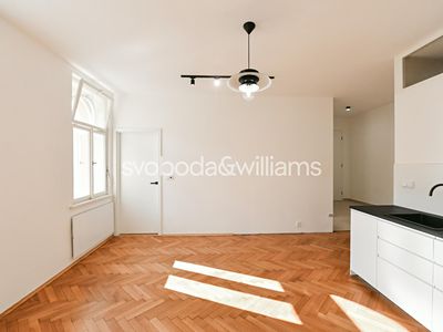 Pronájem bytu 2+kk 43 m²