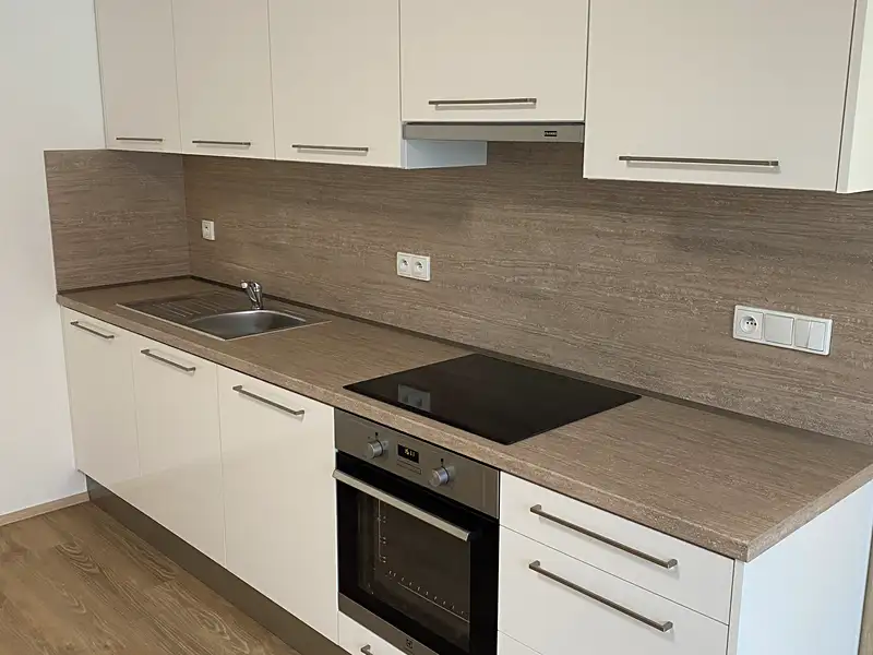 Pronájem bytu 1+kk 37 m², Olomouc – náhled fotky 3