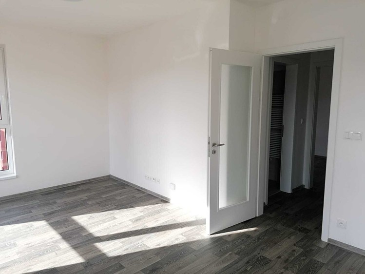The 2+kk flat for rent, 59 m² (6 of 23)