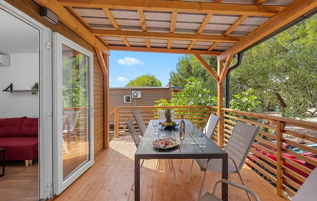 Prodej rodinného domu 50 m², pozemek 1 m²