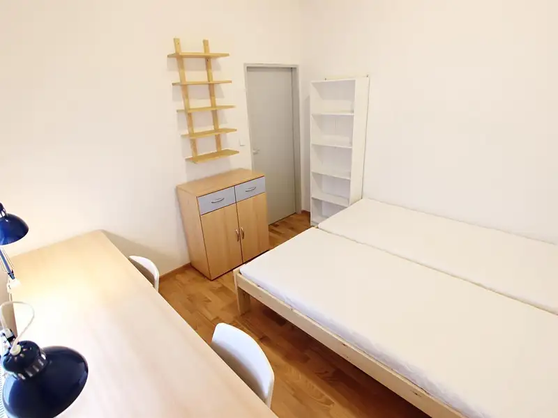 Pronájem bytu pokoje 10 m², Brno – náhled fotky 2