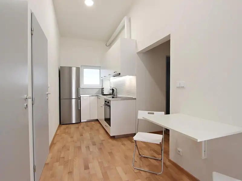 Pronájem bytu pokoje 10 m², Brno – náhled fotky 3