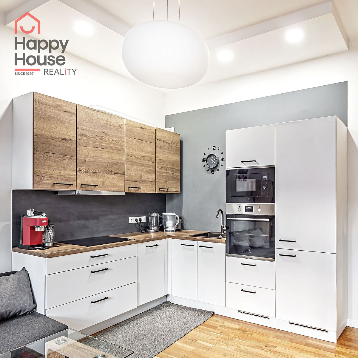 Pronájem bytu 2+kk 42 m² – fotografie 3