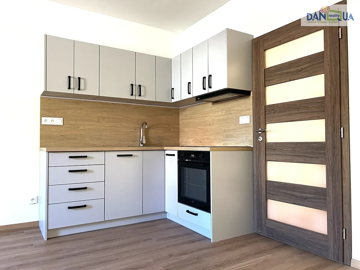 Pronájem bytu 1+kk 31 m²