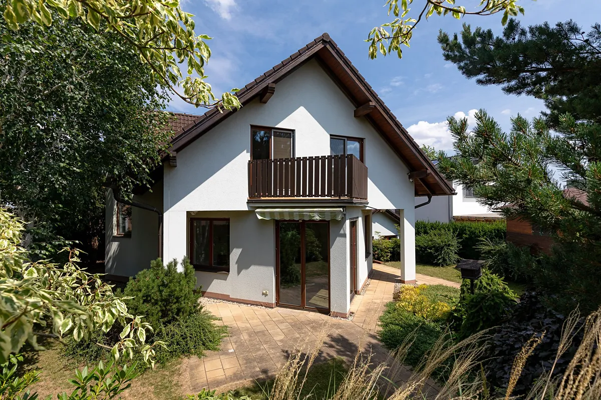 Prodej rodinného domu 140 m², pozemek 901 m²