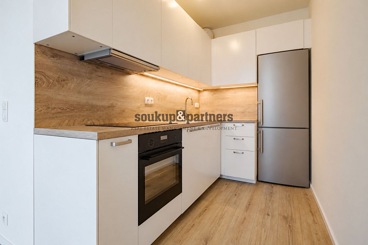 Pronájem bytu 2+kk 52 m² – fotografie 3