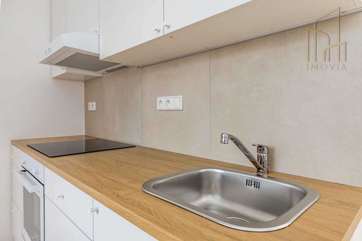 Pronájem bytu 2+1 59 m² – fotografie 3