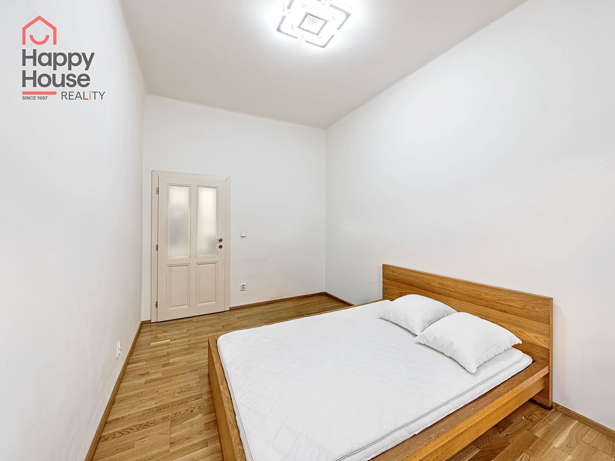 Pronájem bytu 2+kk 42 m² – fotografie 5