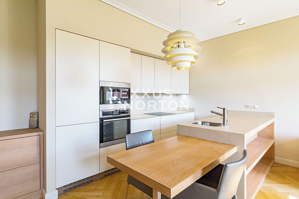 Pronájem bytu 3+kk 80 m² – fotografie 2