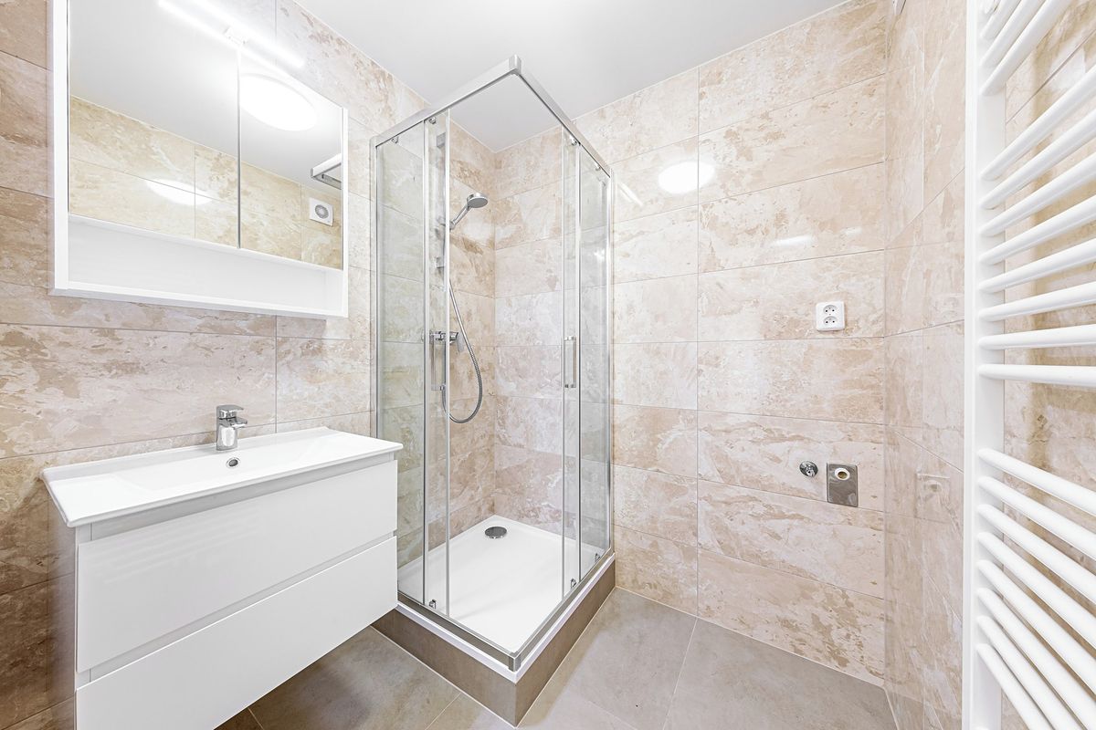 Pronájem bytu 1+1 48 m² – fotografie 3