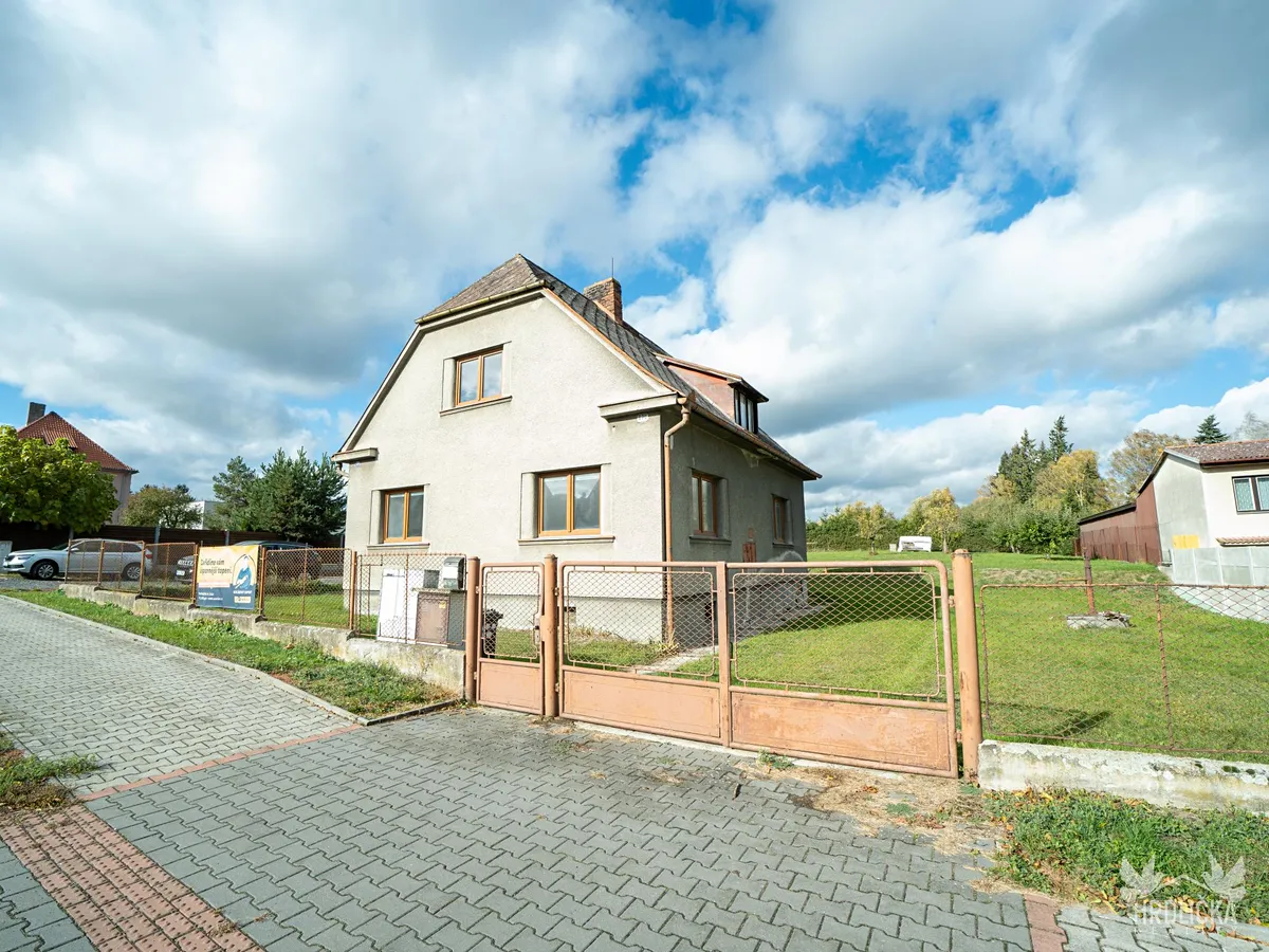 Prodej rodinného domu 112 m², pozemek 1334 m²