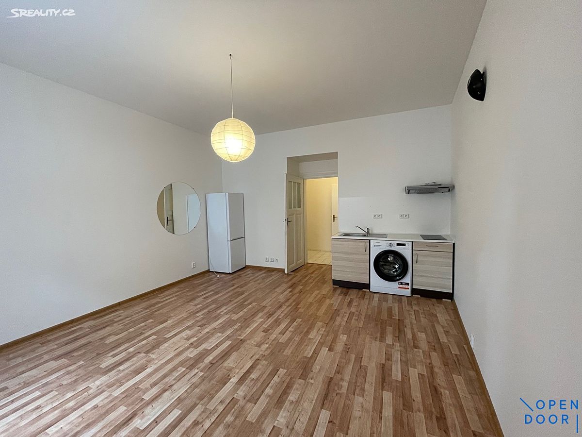 Pronájem bytu 1+kk 29 m²