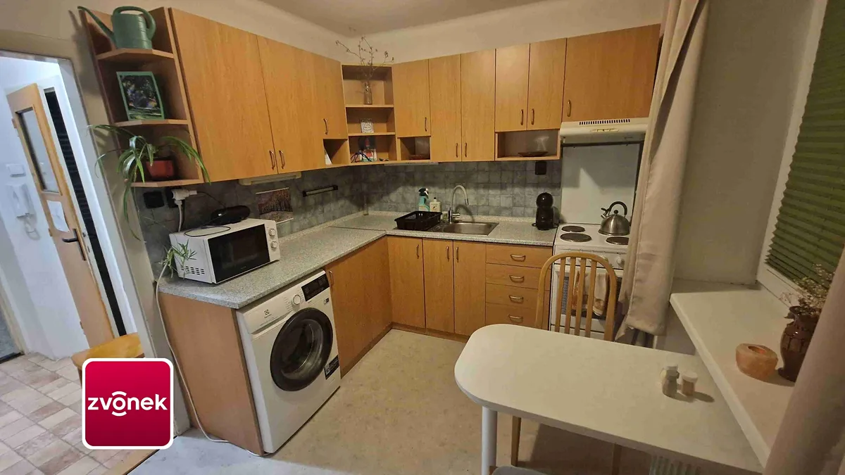 Pronájem bytu 1+1 33 m²