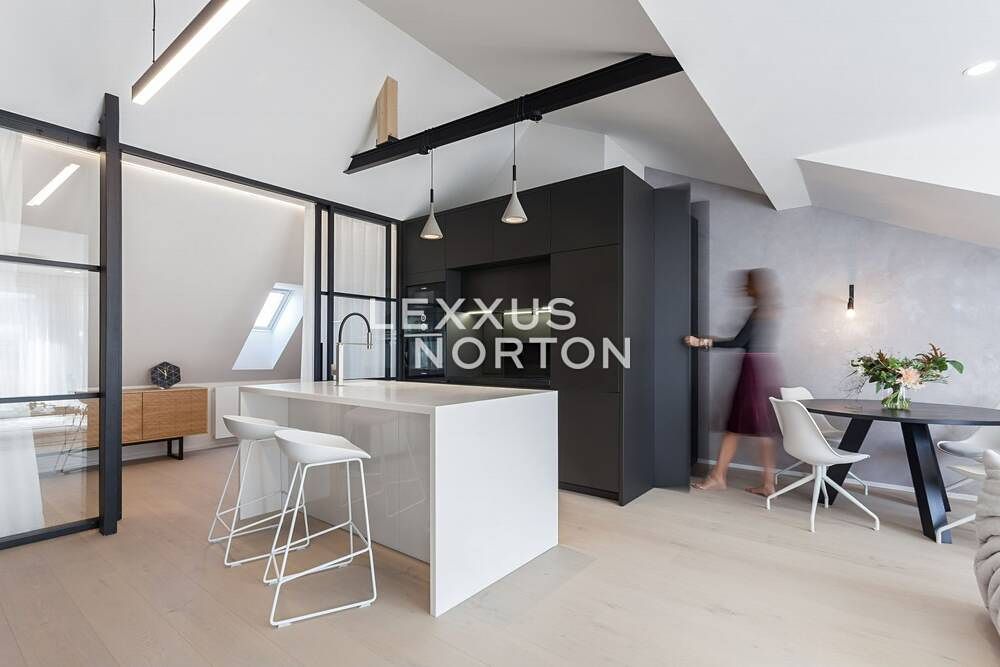 Pronájem bytu 3+kk 115 m² – fotografie 3