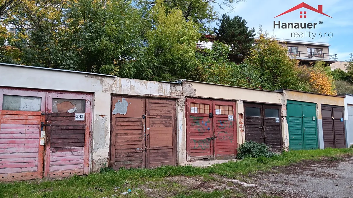 Prodej garáže 17 m²