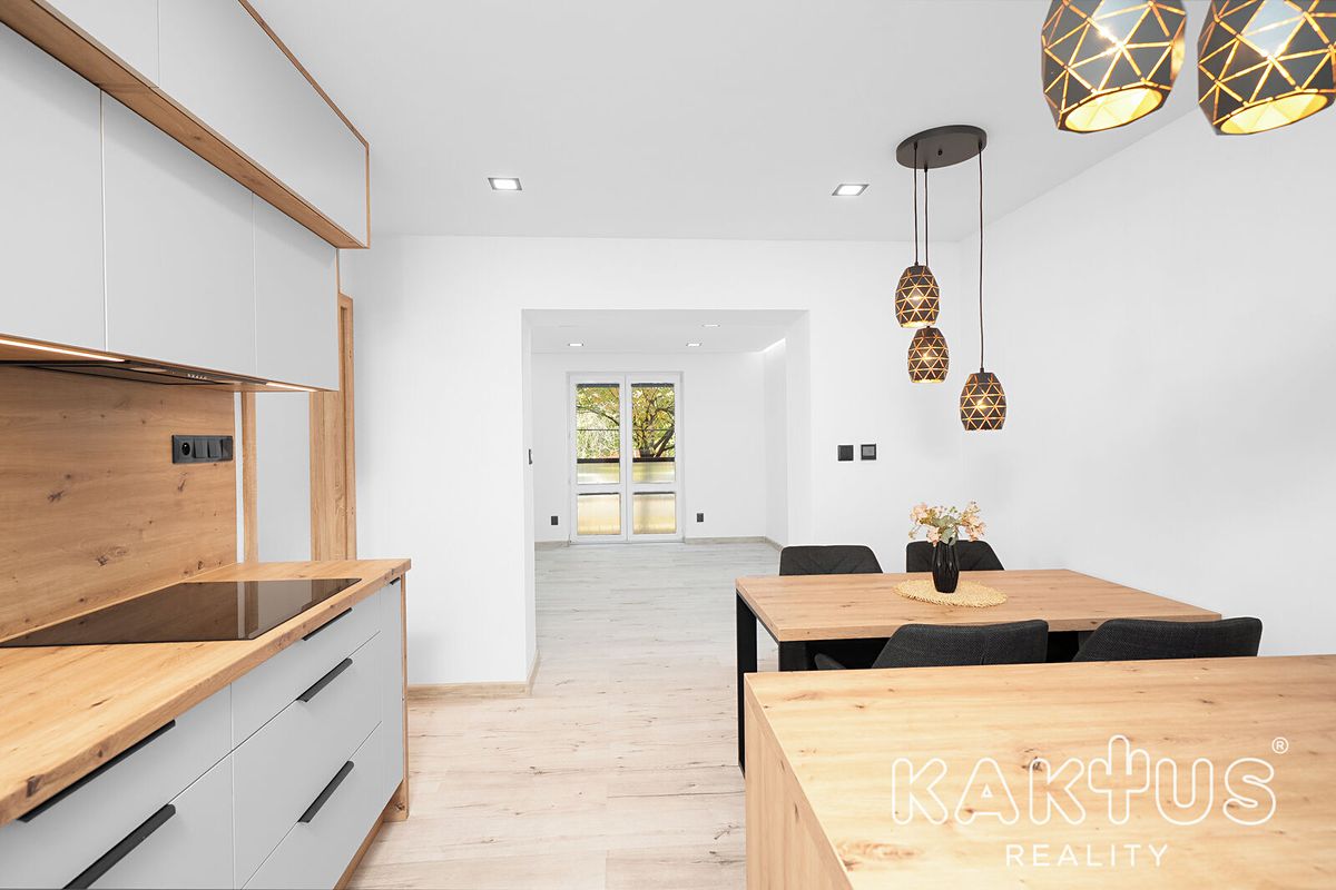 Pronájem bytu 2+1 48 m² – fotografie 2