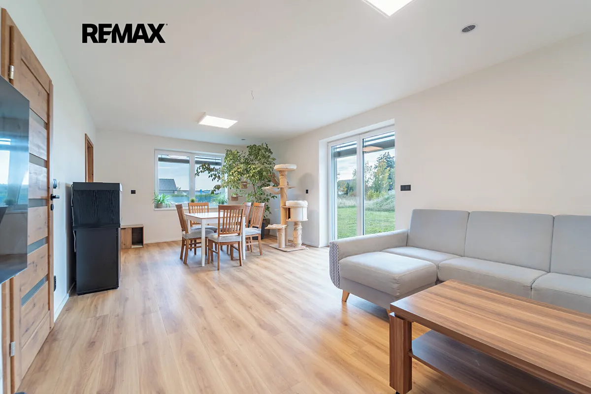 Prodej rodinného domu 94 m², pozemek 1168 m²