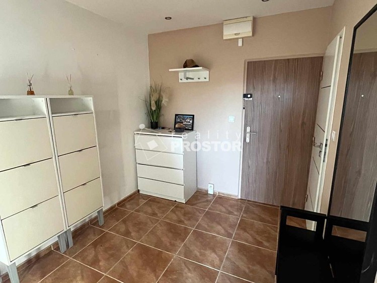 The 4+1 flat for rent, 82 m² (13 of 24)
