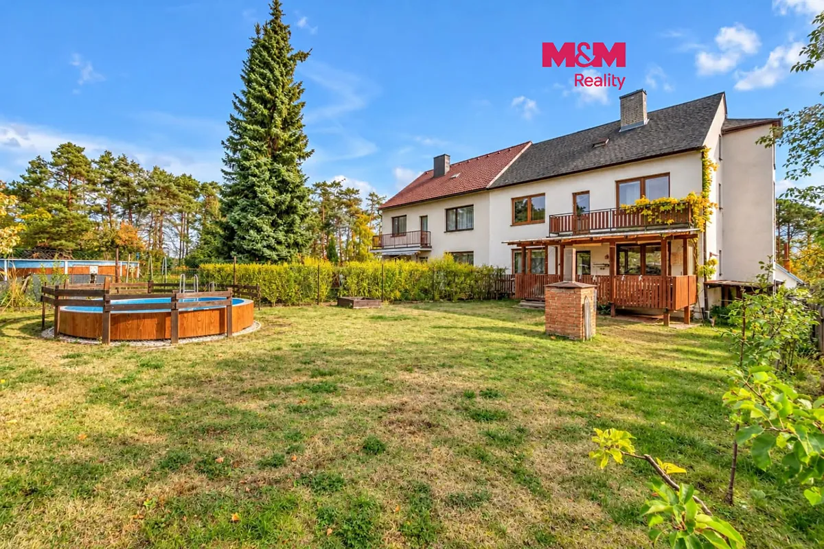 Prodej rodinného domu 188 m², pozemek 731 m²
