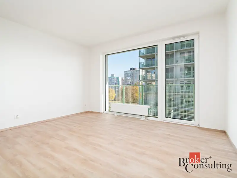 Prodej bytu 1+1 36 m², Plzeň – náhled fotky 1