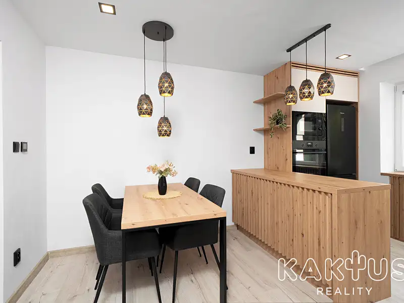 Pronájem bytu 2+1 48 m², Ostrava – náhled fotky 1