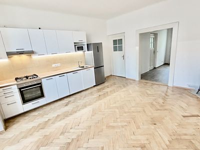 Pronájem rodinného domu 215 m², pozemek 240 m²