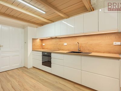 Pronájem bytu 2+1 61 m²