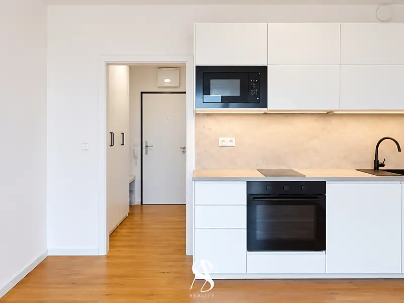 Pronájem bytu 1+kk 31 m², Olomouc – náhled fotky 2