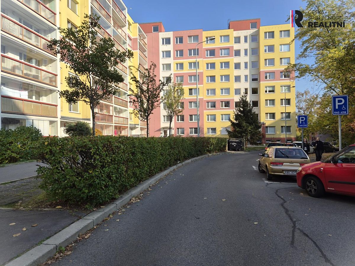 Pronájem bytu 1+kk 36 m² – fotografie 2